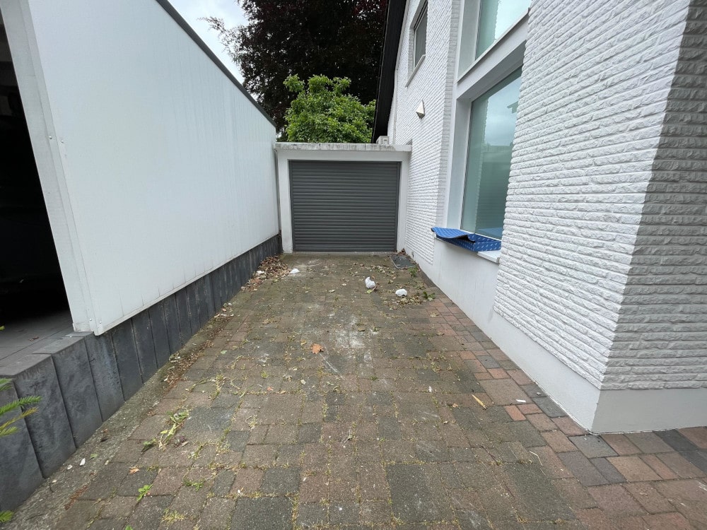Garageneinfahrt Reinigung Dortmund vorher