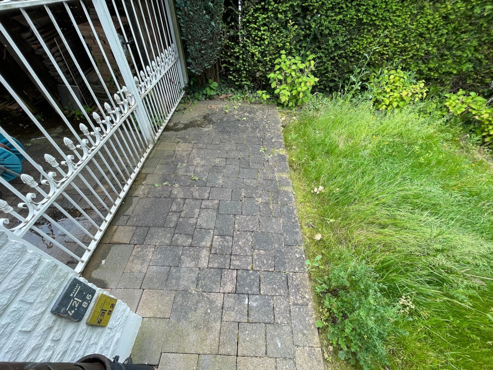 Einfahrt Reinigung Dortmund vorher